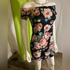 Windsor Beautiful Flower Black Dress